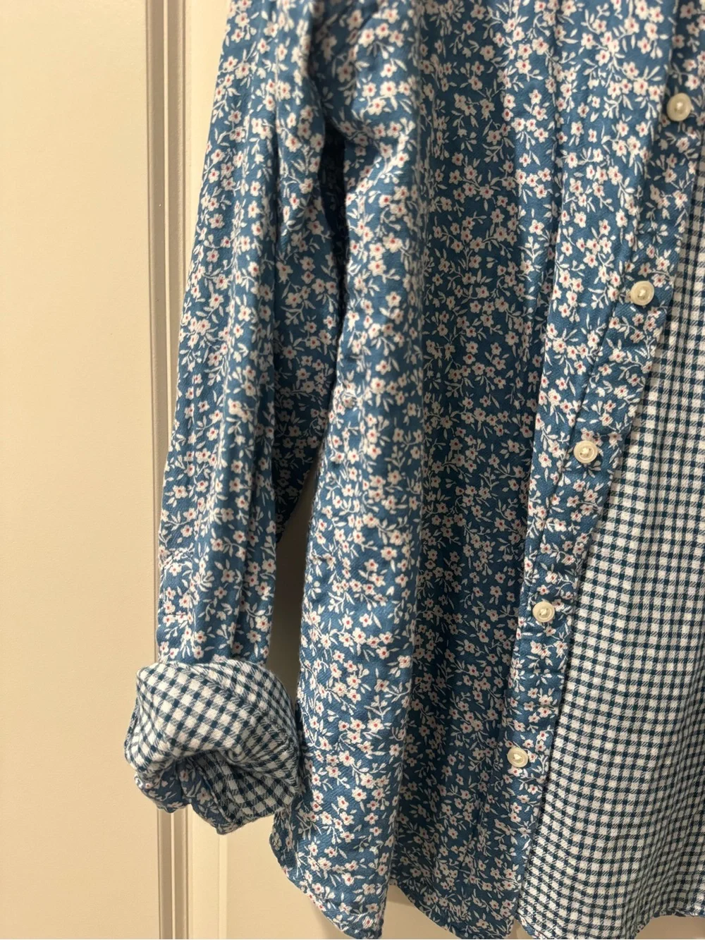 Banana Republic Blue Floral & Gingham Contrast Untucked Shirt M